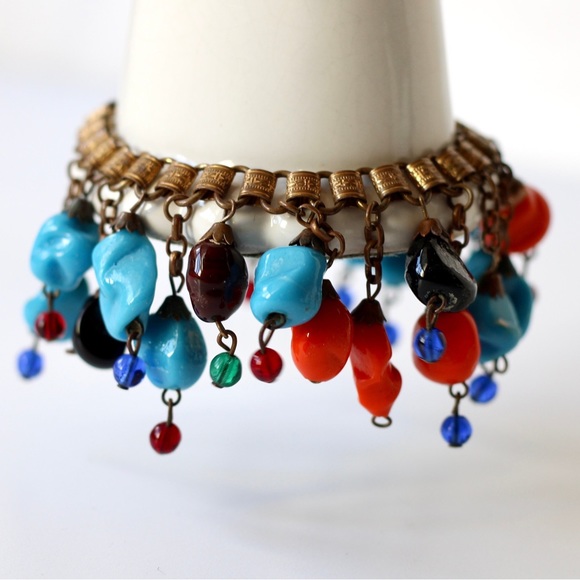 1930s unsigned Frank Hess / Miriam Haskell Book Chain Dangle Bracelet - Picture 2 of 9